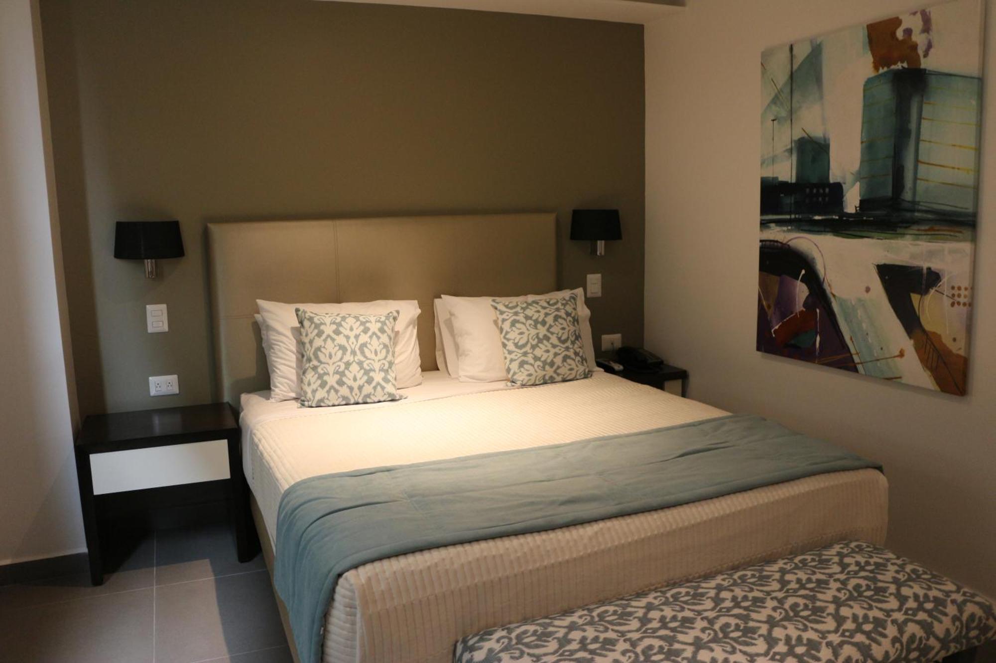 Hotel Poseidon Manta Habitación foto