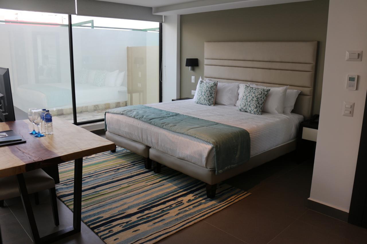 Hotel Poseidon Manta Habitación foto